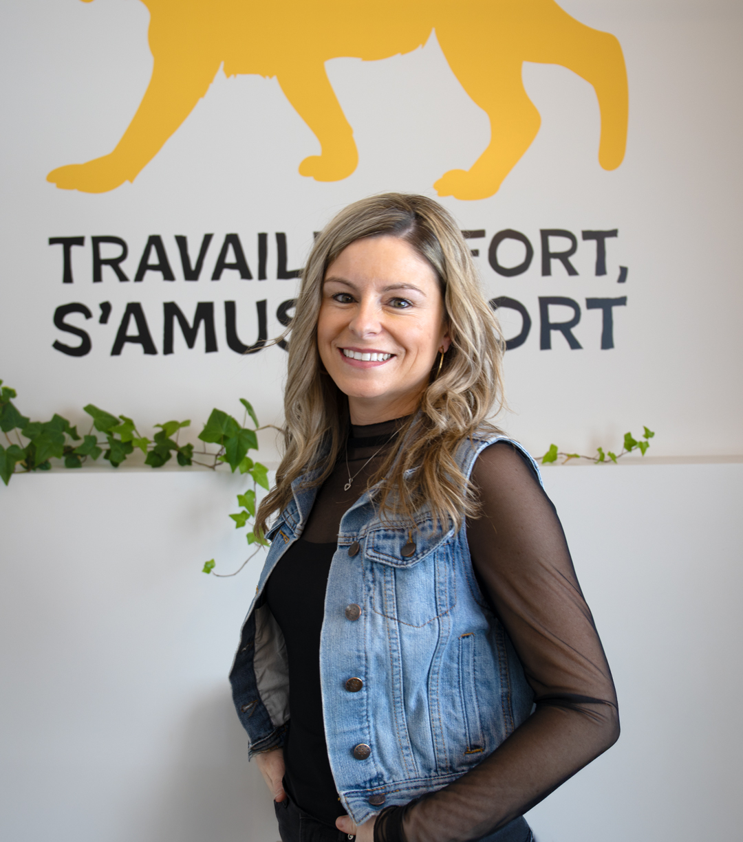 ADJOINT EN APPROVISIONNEMENT